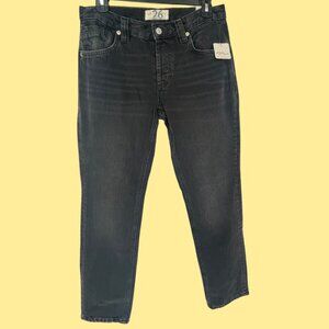 NWT Free People We The Free CRVY Siren Low-Rise Straight Jeans - Black